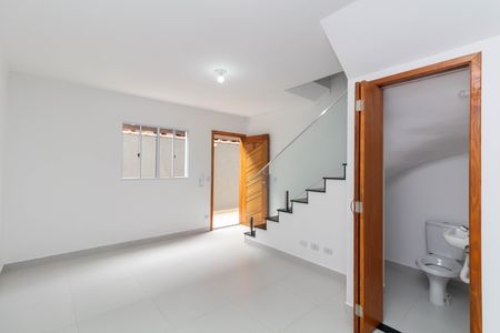 Casa de Condomínio para alugar com 2 quartos, 90m² em Cidade Líder, São Paulo