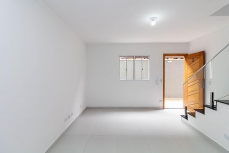 Casa de condomínio à venda com 90m², 2 quartos e 1 vaga Casa de condomínio à venda com 90m², 2 quartos e 1 vagaSala