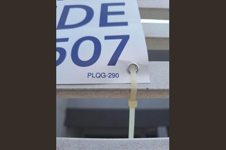 Casa de condomínio à venda com 90m², 2 quartos e 1 vaga Casa de condomínio à venda com 90m², 2 quartos e 1 vagaPlaca Instalada