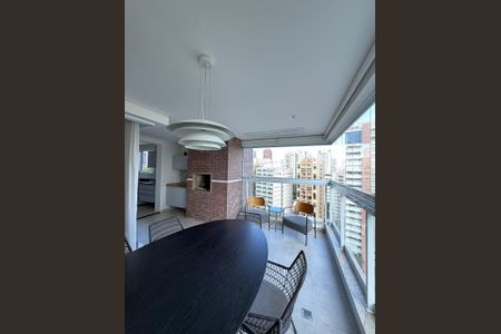 Apartamento à venda com 140m², 3 quartos e 3 vagas