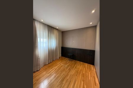 Apartamento à venda com 140m², 3 quartos e 3 vagas