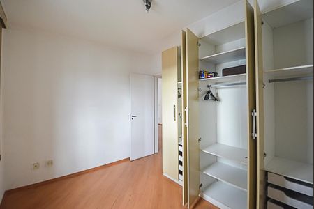 Apartamento para alugar com 67m², 3 quartos e 2 vagas Apartamento para alugar com 67m², 3 quartos e 2 vagasQuarto 2