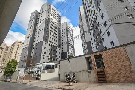 Apartamento para alugar com 67m², 3 quartos e 2 vagas Apartamento para alugar com 67m², 3 quartos e 2 vagasFachada e portaria