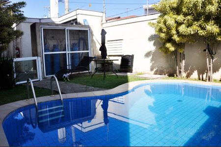Casa de condomínio à venda com 89m², 2 quartos e 2 vagas Casa de condomínio à venda com 89m², 2 quartos e 2 vagasCondomínio - Piscina