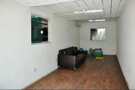 Casa de condomínio à venda com 89m², 2 quartos e 2 vagas Casa de condomínio à venda com 89m², 2 quartos e 2 vagasCondomínio - Salão