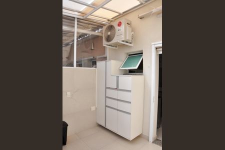 Casa de condomínio à venda com 89m², 2 quartos e 2 vagas Casa de condomínio à venda com 89m², 2 quartos e 2 vagasDetalhe - Quintal