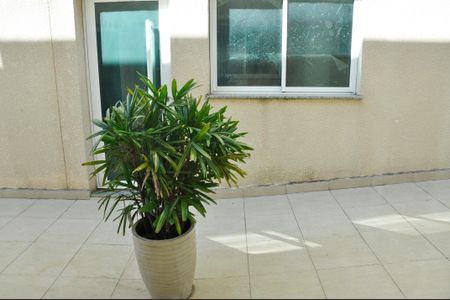 Casa de condomínio à venda com 89m², 2 quartos e 2 vagas Casa de condomínio à venda com 89m², 2 quartos e 2 vagasDetalhe - Vista da Sala e Sala de Jantar