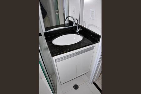 Casa de condomínio à venda com 89m², 2 quartos e 2 vagas Casa de condomínio à venda com 89m², 2 quartos e 2 vagasDetalhe - Banheiro Social