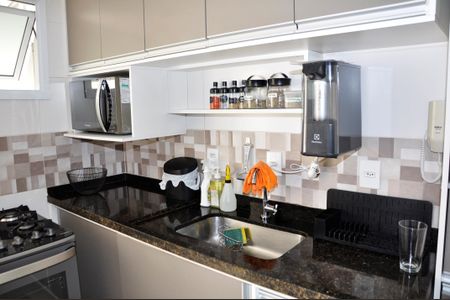Casa de condomínio à venda com 89m², 2 quartos e 2 vagas Casa de condomínio à venda com 89m², 2 quartos e 2 vagasDetalhe - Cozinha Americana