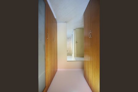 Apartamento para alugar com 70m², 2 quartos e 2 vagasCloset da suíte