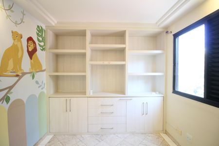Apartamento para alugar com 70m², 2 quartos e 2 vagasQuarto