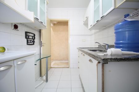Cozinha de apartamento para alugar com 2 quartos, 70m² em Vila Andrade, São Paulo