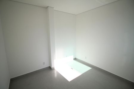 Quarto 2 de apartamento à venda com 2 quartos, 48m² em Eldorado, Contagem