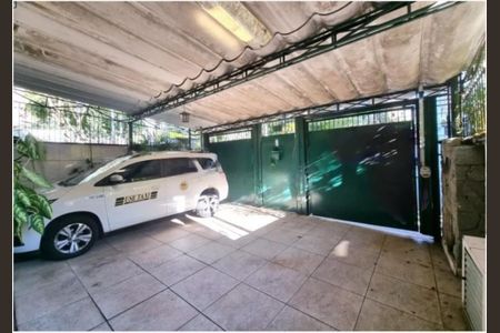Casa à venda com 3 quartos, 210m² em Itaim Bibi, São Paulo