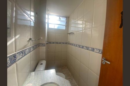 Apartamento para alugar com 3 quartos, 42m² em Granjas Primavera (Justinópolis), Contagem