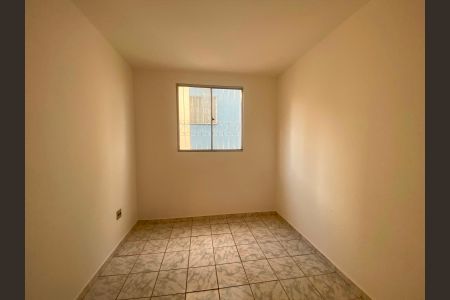 Quarto de apartamento para alugar com 3 quartos, 42m² em Granjas Primavera (Justinópolis), Contagem