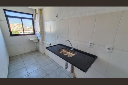 Cozinha e Área de Serviço de apartamento para alugar com 2 quartos, 43m² em Vaz Lobo, Rio de Janeiro