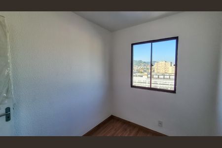 Quarto 1 de apartamento para alugar com 2 quartos, 43m² em Vaz Lobo, Rio de Janeiro