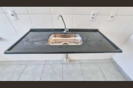 Apartamento para alugar com 43m², 2 quartos e 1 vaga Apartamento para alugar com 43m², 2 quartos e 1 vagaCozinha e Área de Serviço