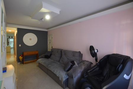 SALA de casa à venda com 3 quartos, 250m² em Vila Polopoli, São Paulo
