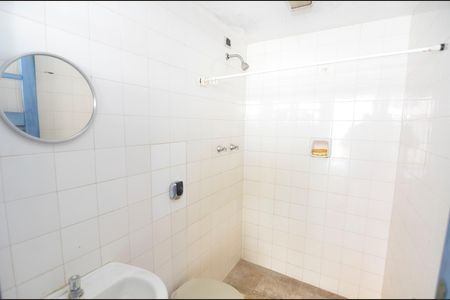 Casa à venda com 400m², 5 quartos e sem vaga Casa à venda com 400m², 5 quartos e sem vagaBanheiro 2