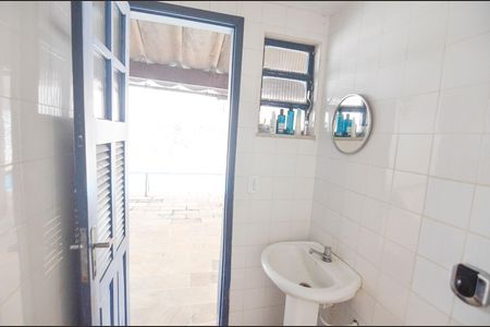 Casa à venda com 400m², 5 quartos e sem vaga Casa à venda com 400m², 5 quartos e sem vagaBanheiro 2