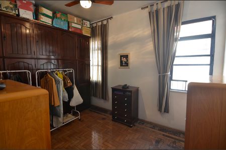 Casa à venda com 400m², 5 quartos e sem vaga Casa à venda com 400m², 5 quartos e sem vagaQuarto 4