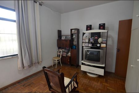 Casa à venda com 400m², 5 quartos e sem vaga Casa à venda com 400m², 5 quartos e sem vagaQuarto 3