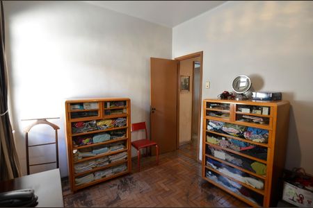 Casa à venda com 400m², 5 quartos e sem vaga Casa à venda com 400m², 5 quartos e sem vagaQuarto 4