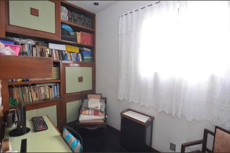 Casa à venda com 400m², 5 quartos e sem vaga Casa à venda com 400m², 5 quartos e sem vagaQuarto 1
