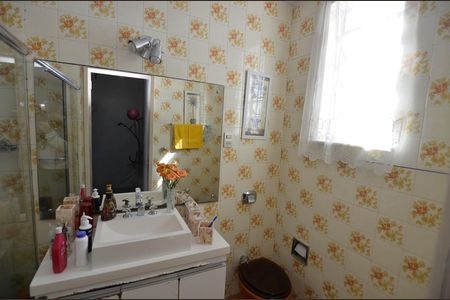 Casa à venda com 400m², 5 quartos e sem vaga Casa à venda com 400m², 5 quartos e sem vagaBanheiro da Suíte
