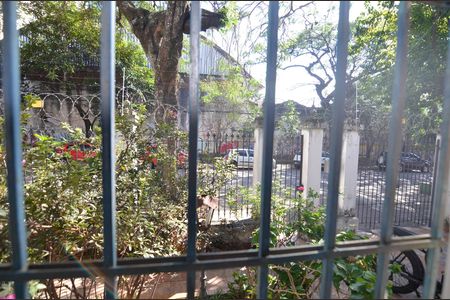 Sala de casa à venda com 5 quartos, 400m² em Grajaú, Rio de Janeiro
