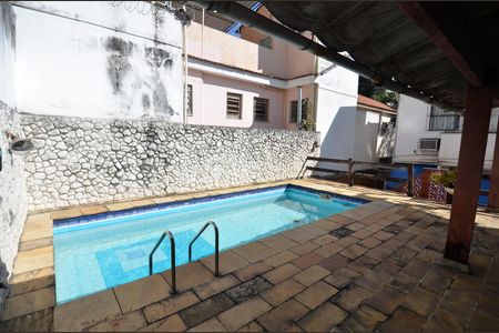 Área externa de casa à venda com 5 quartos, 400m² em Grajaú, Rio de Janeiro