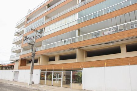 Fachada do Prédio de apartamento para alugar com 2 quartos, 100m² em Braga, Cabo Frio