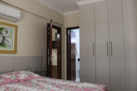Apartamento para alugar com 100m², 2 quartos e 2 vagas Apartamento para alugar com 100m², 2 quartos e 2 vagasSuíte