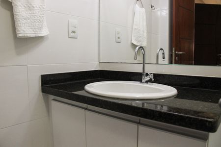 Apartamento para alugar com 100m², 2 quartos e 2 vagas Apartamento para alugar com 100m², 2 quartos e 2 vagasBanheiro da Suíte