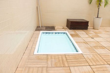 Apartamento para alugar com 100m², 2 quartos e 2 vagas Apartamento para alugar com 100m², 2 quartos e 2 vagasÁrea comum - Piscina