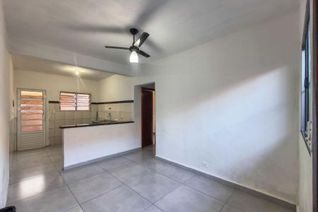 Casa de Condomínio para alugar com 2 quartos, 50m² em Vila Assuncao, Praia Grande
