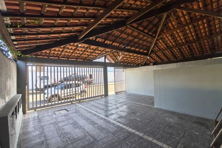 Garagem de casa de condomínio para alugar com 2 quartos, 50m² em Vila Assuncao, Praia Grande