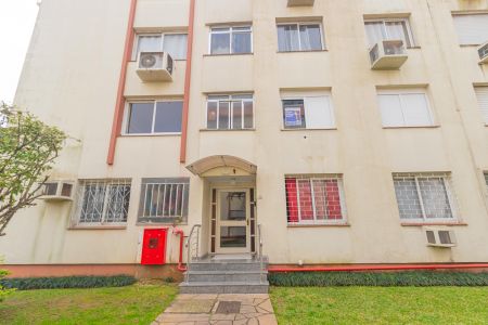 Apartamento à venda com 34m², 1 quarto e sem vaga Apartamento à venda com 34m², 1 quarto e sem vagaFachada/placa