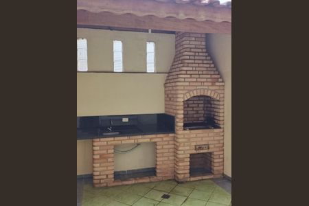 Casa para alugar com 240m², 3 quartos e 3 vagas Casa para alugar com 240m², 3 quartos e 3 vagasÁrea externa