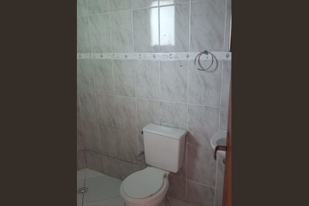 Casa para alugar com 240m², 3 quartos e 3 vagas Casa para alugar com 240m², 3 quartos e 3 vagasBanheiro