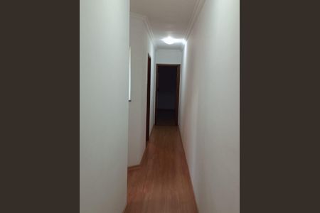 Casa para alugar com 240m², 3 quartos e 3 vagas Casa para alugar com 240m², 3 quartos e 3 vagasCorredor