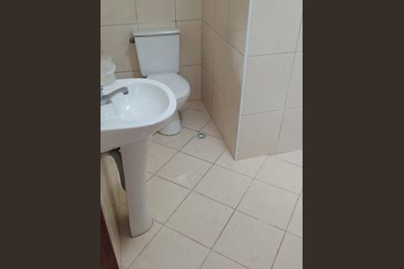 Banheiro de casa à venda com 3 quartos, 240m² em Vila Esperança, São Paulo