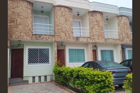 Casa para alugar com 240m², 3 quartos e 3 vagas Casa para alugar com 240m², 3 quartos e 3 vagasÁrea externa