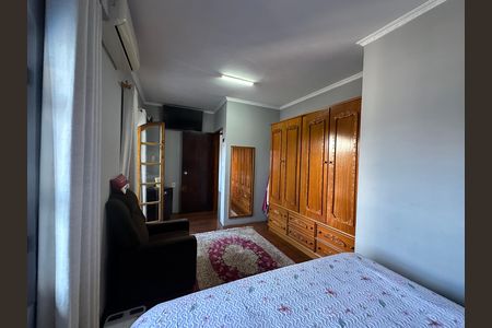 Casa à venda com 295m², 5 quartos e 2 vagas Casa à venda com 295m², 5 quartos e 2 vagasSuíte 1