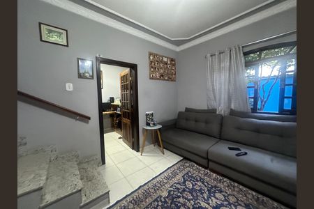 Casa à venda com 5 quartos, 295m² em Jardim Silveira, Barueri