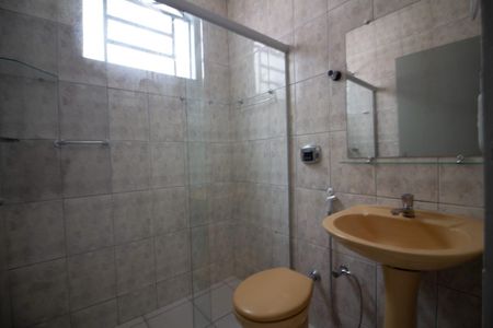 Casa à venda com 240m², 4 quartos e 3 vagas