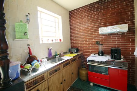 Casa à venda com 480m², 2 quartos e 5 vagasCozinha