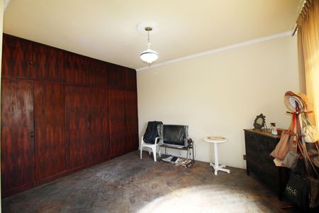 Casa à venda com 480m², 2 quartos e 5 vagasQuarto 1
